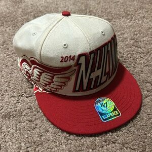 Red Wings rare 2014 winter classic SnapBack
